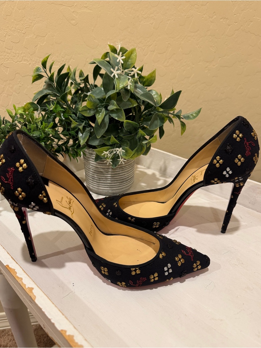 Christian Louboutin Heels Like New!!